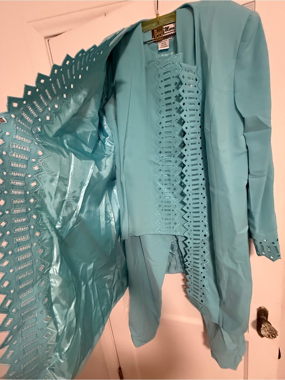 Vintage Ben Marc Int Women’s Four- Piece Turquoise Italian Lace-Trim Pant Suit